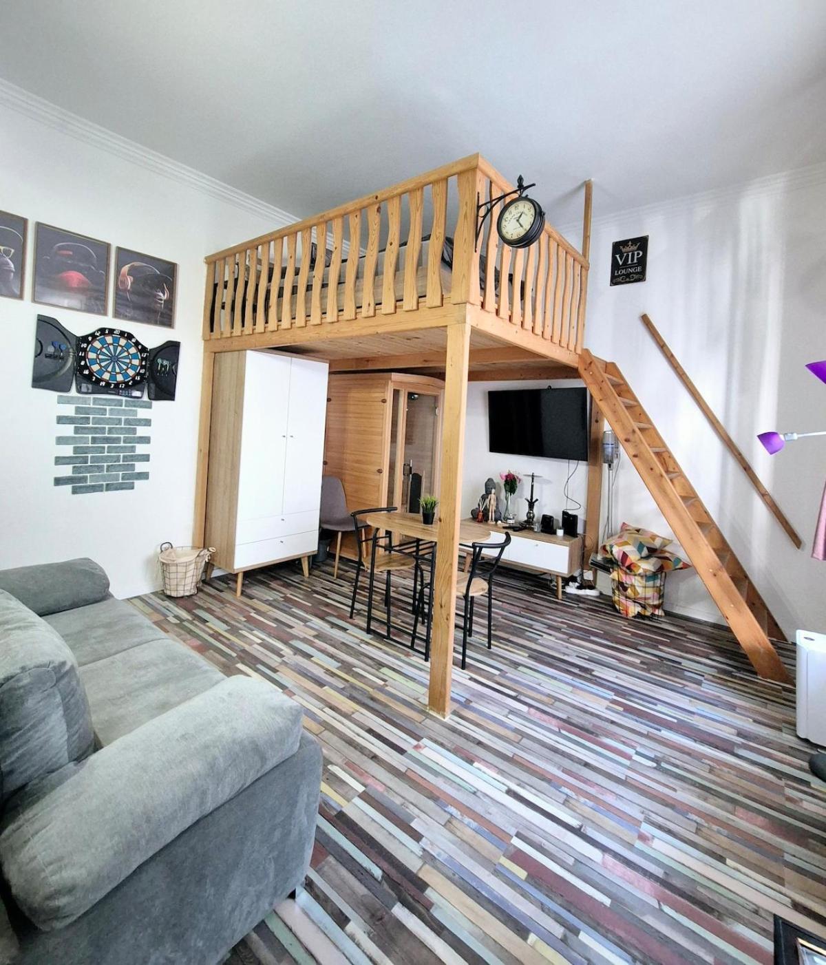 דירה Loft&steam - Designer With Sauna & Ac